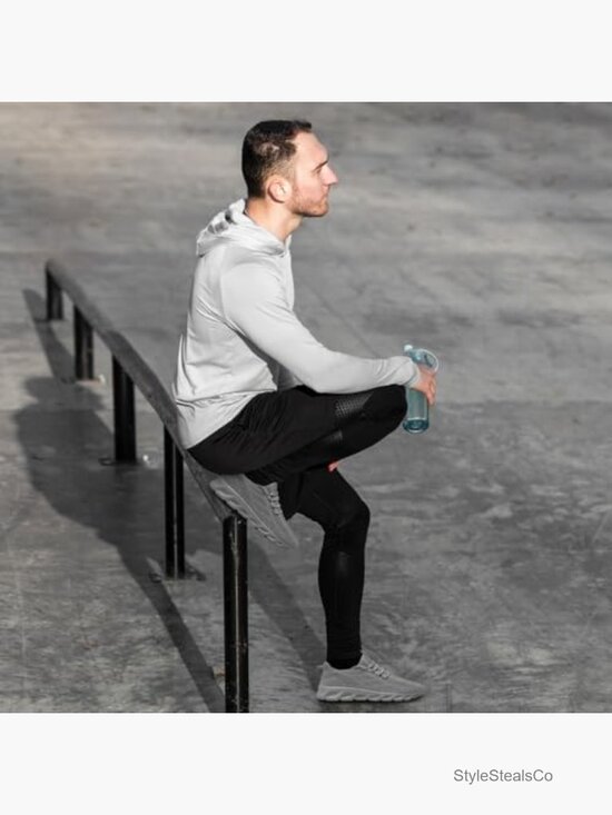 Athletic_Shoes